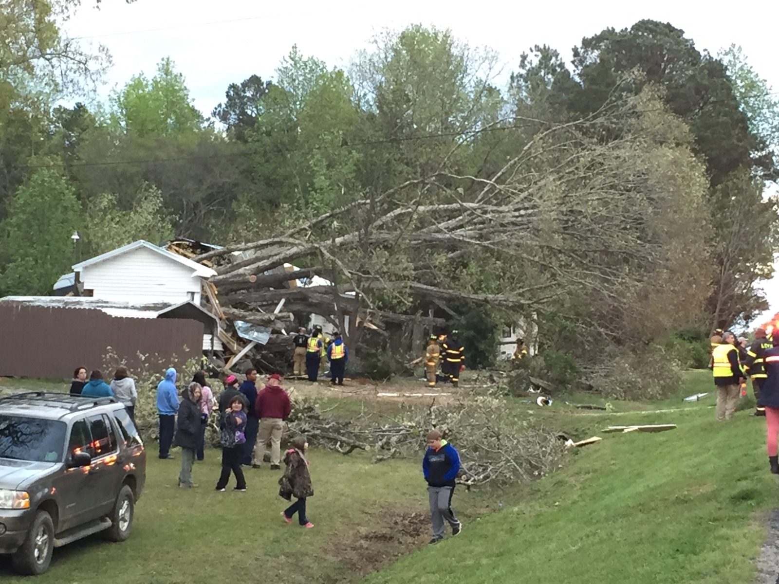 Officials Identify Lancaster Woman Killed After Tree Falls On Mobile ...