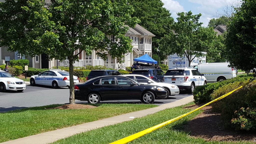 Homicide Investigation Underway In West Charlotte - WCCB Charlotte