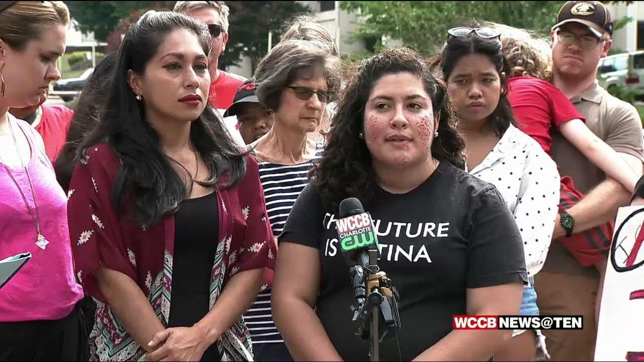HUNDREDS ATTEND DEMONSTRATION OPPOSING CHARLOTTE S WEB ICE visual data 4