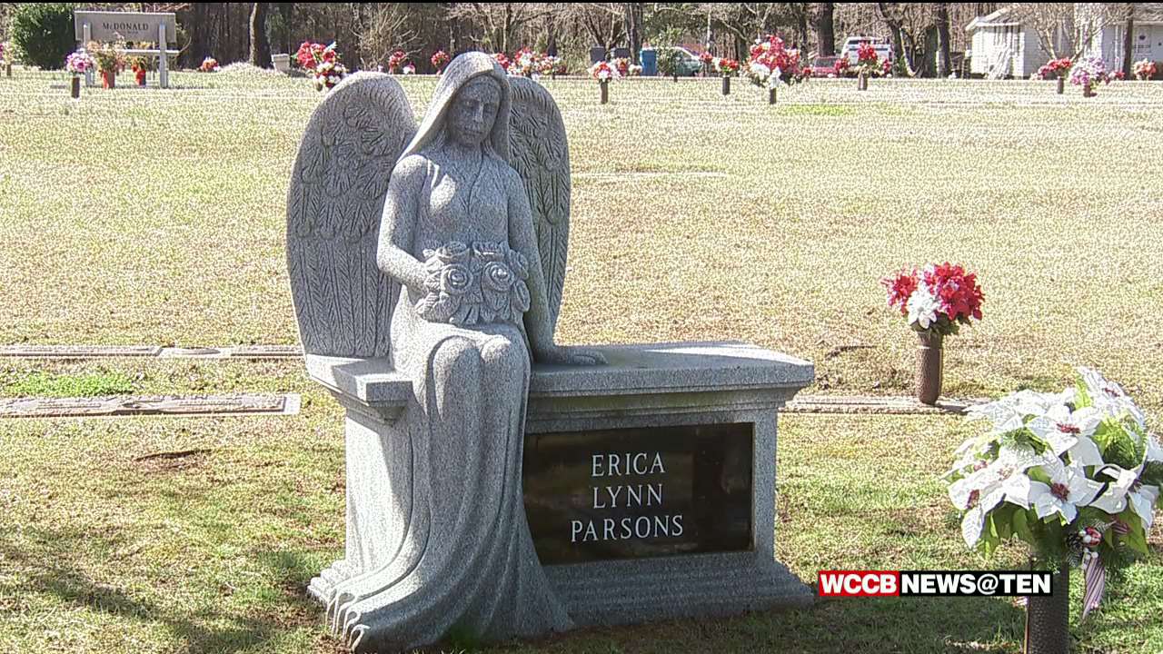 Family, Strangers Gather For Birthday Of Erica Parsons - WCCB Charlotte ...