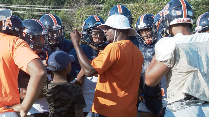 All American Game Of The Week Preview Mallard Creek And Vance Wccb Charlottes Cw 