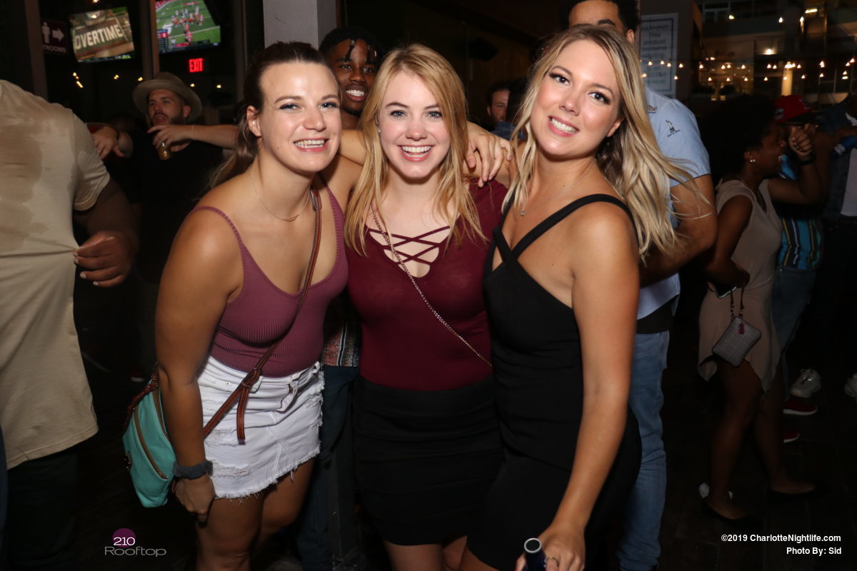 night clubs in charlotte nc for 40 and up