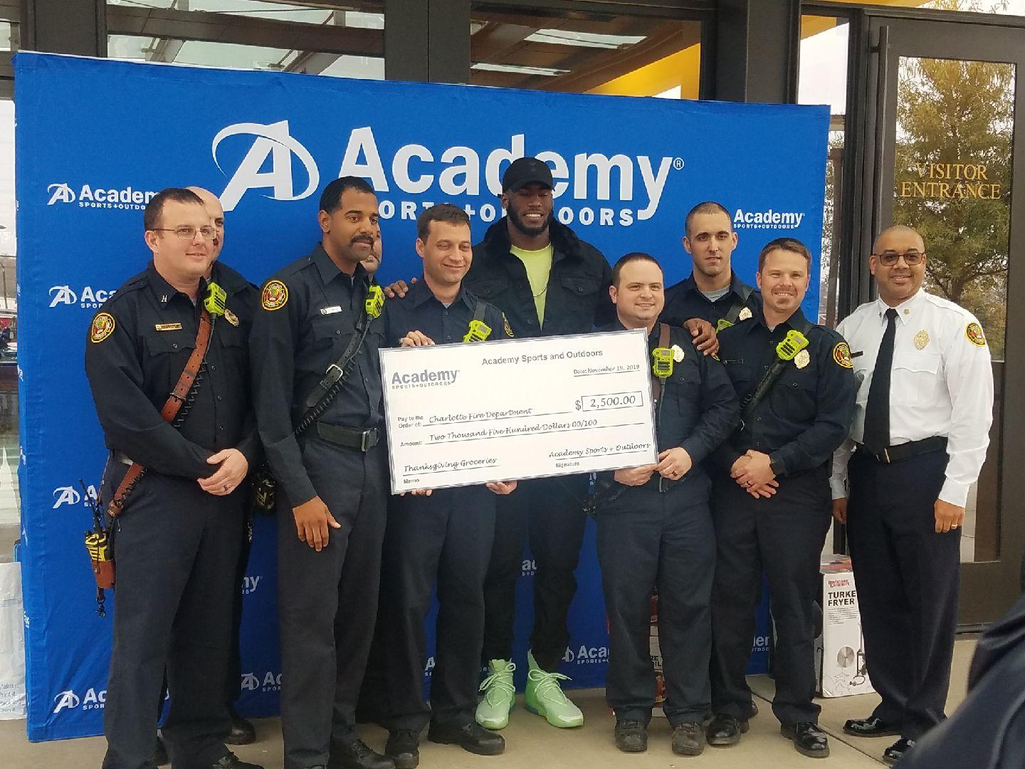 Panthers' Rookie Brian Burns Partners With Academy Sports + Outdoors To