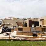 Easter Storms Sweep South Killing At Least 6 In Mississippi Ap 07