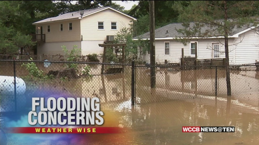 Neighbors Prepare For Possible Flooding Near Lakes & Rivers