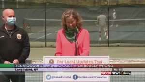 Derek And Laresa Can't Keep It Together During Tennis Court Psa