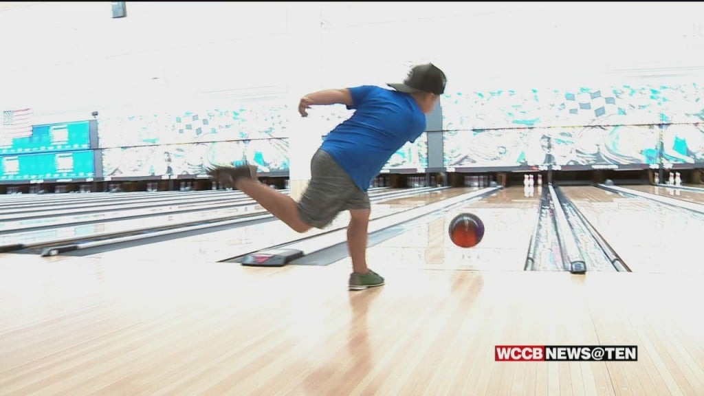 Bowling Alley Willing To Risk Fines To Reopen