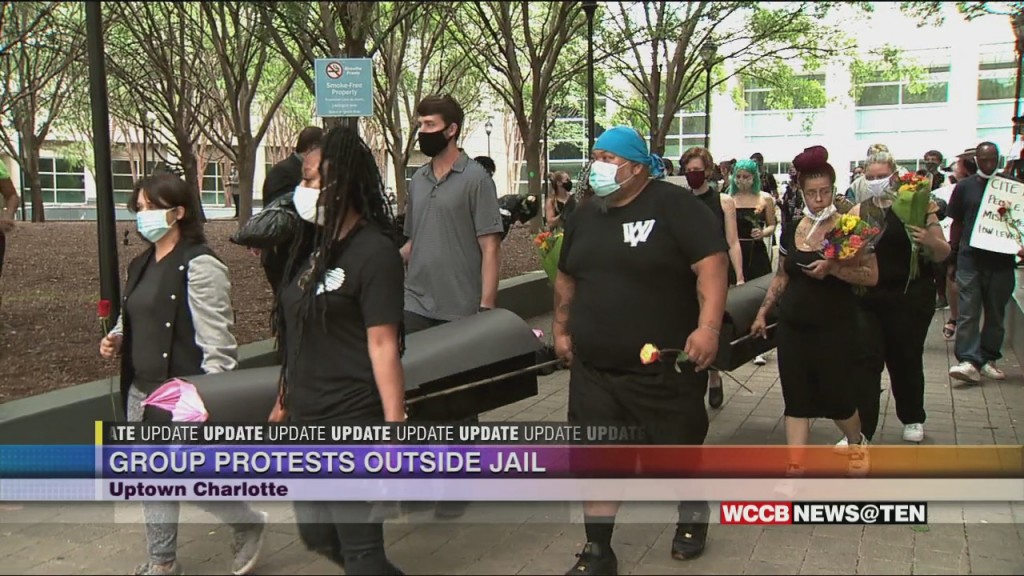 Local Advocates Demand Inmate Reduction