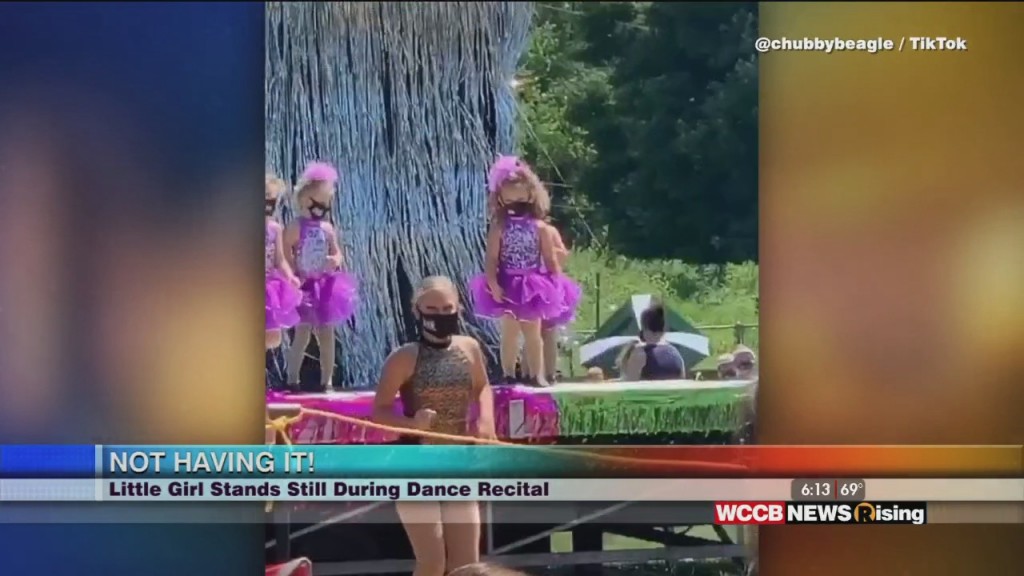 Viral Videos: Siblings Sing Cover Of Imagine Dragons And Little Girl Stands Still At Dance Recital