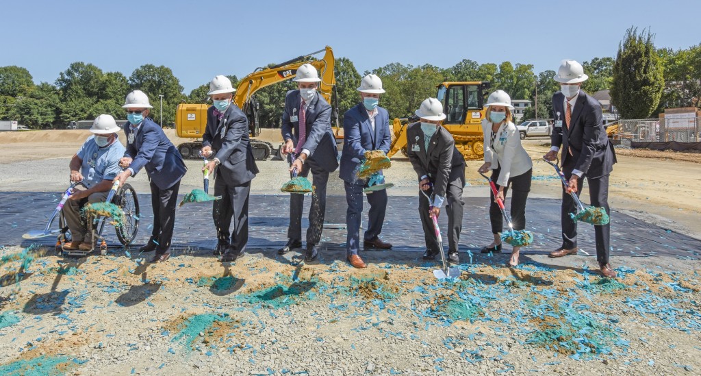 Cr Groundbreaking 1