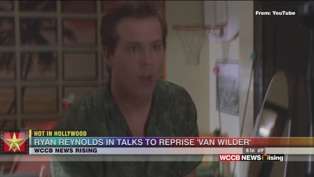 Hot In Hollywood: Ryan Reynolds May Reprise 'van Wilder' And Nbc To Air 'the Grinch' Musical