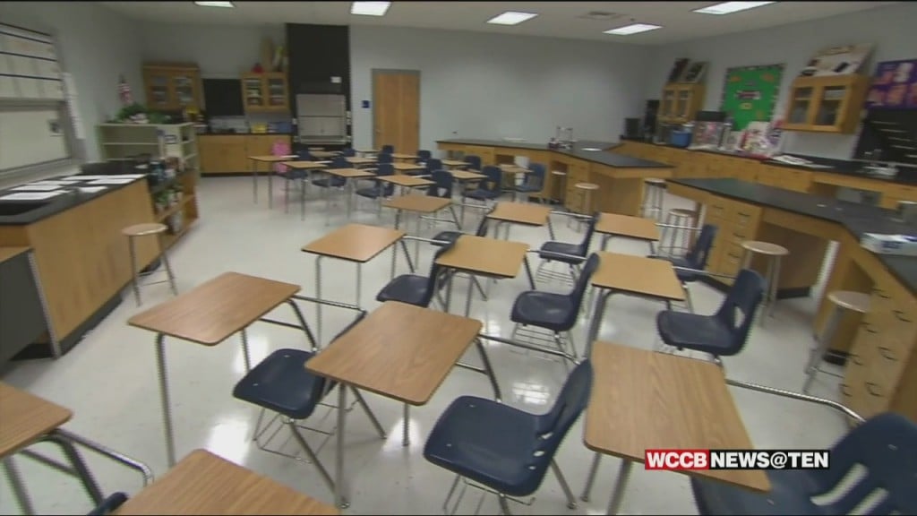 Nc: Legislation To Bring More Students Back To The Classroom