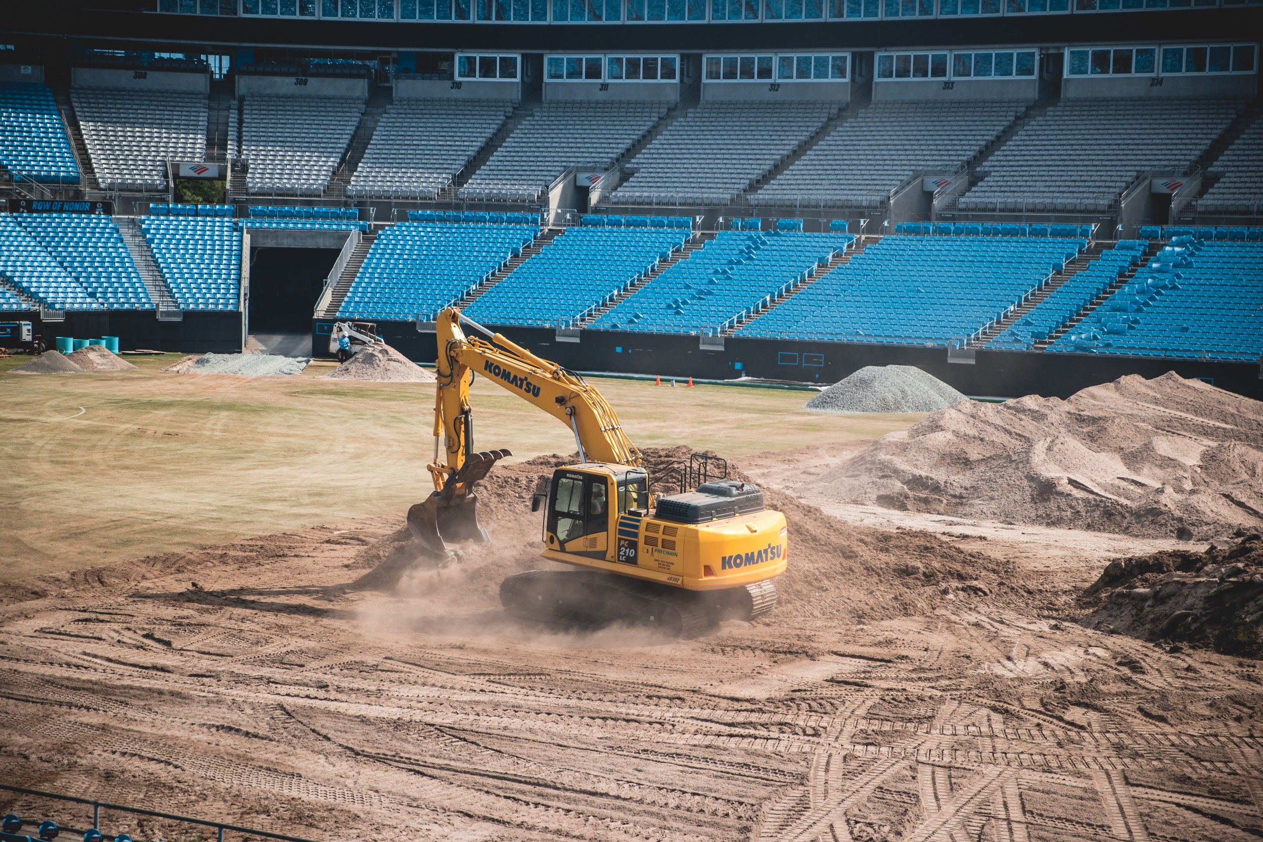 300 Truckloads Of Carolina Panthers' Soil To Be Reused At Mecklenburg County Parks - Vimarsana News