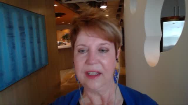 Moira Quinn: Charlotte Happenings
