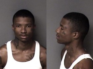 Aundraveious Mcdowell Fleeing And Eluding Arrest Reckless Driving No Operators License Possession Of Marijuana No Liability Insurance