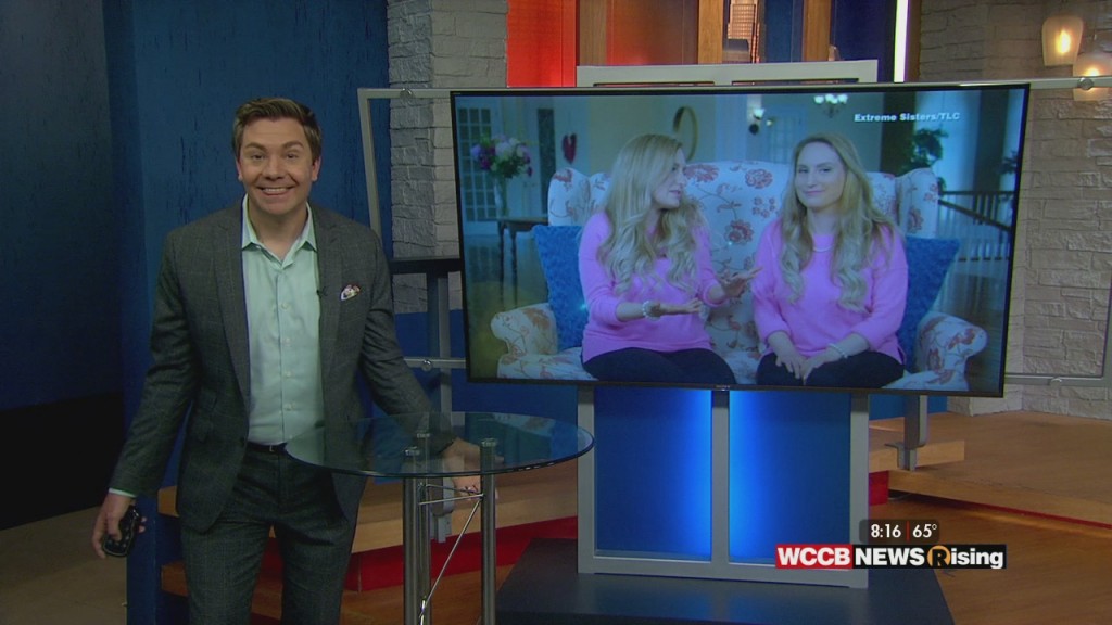 The Snark: A Cringey Pageant, Duck Lips, Selfies & Extreme Sisters