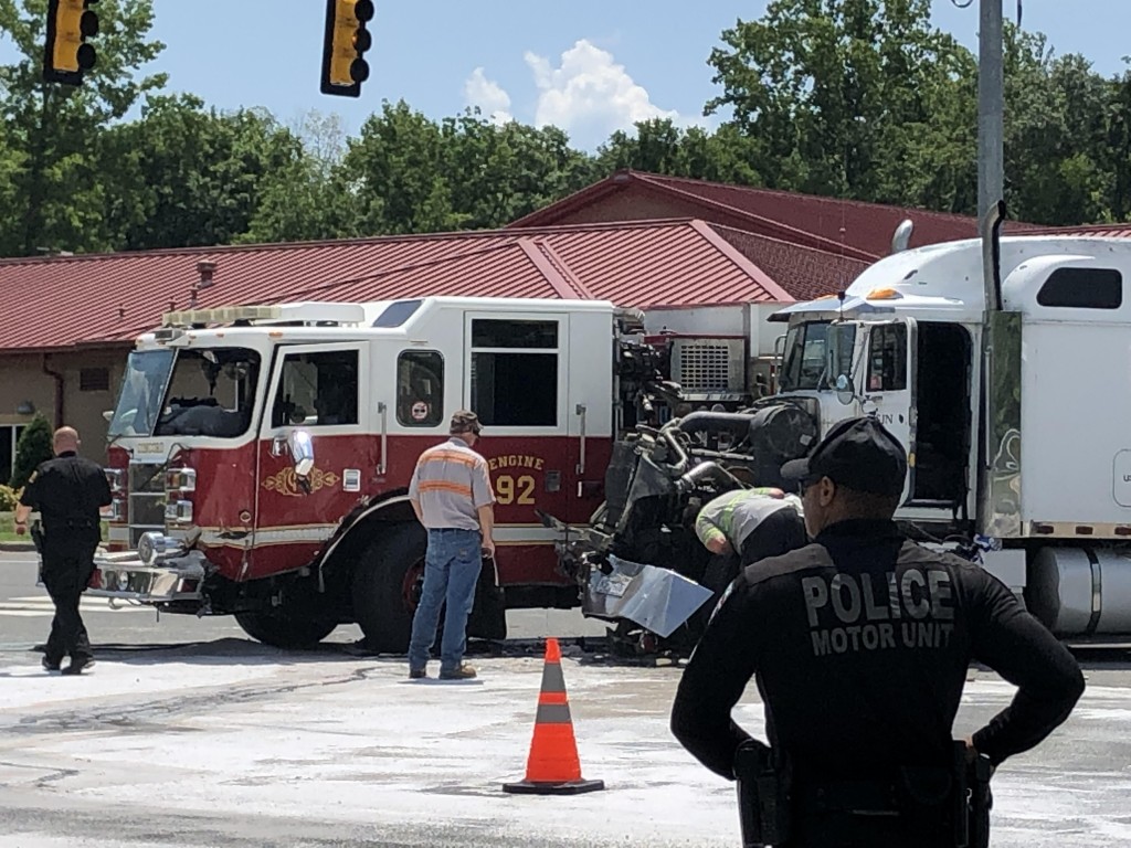 Concord Fire Truck Accident Pic 2