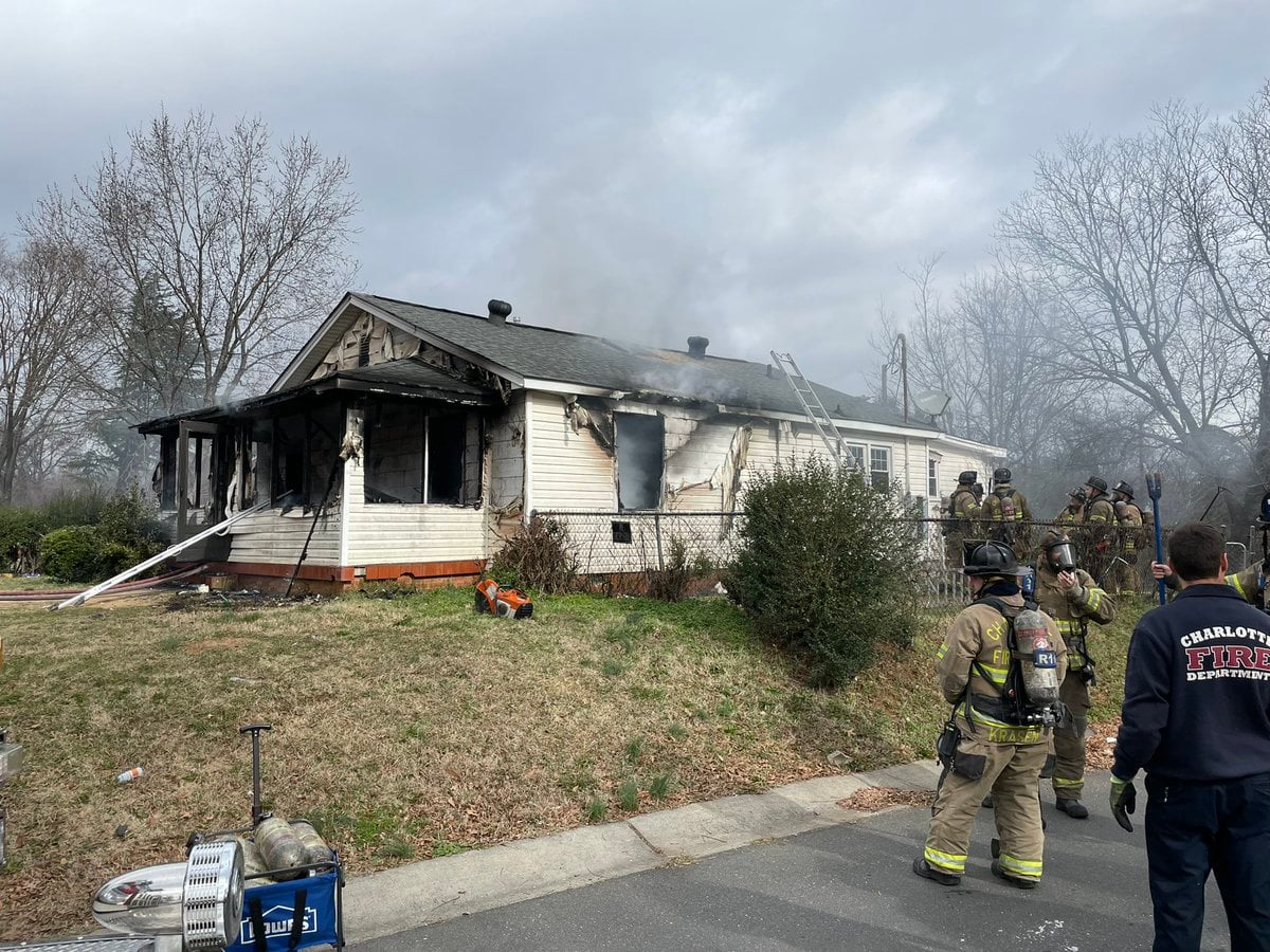 North Charlotte House Fire Under Investigation - WCCB Charlotte