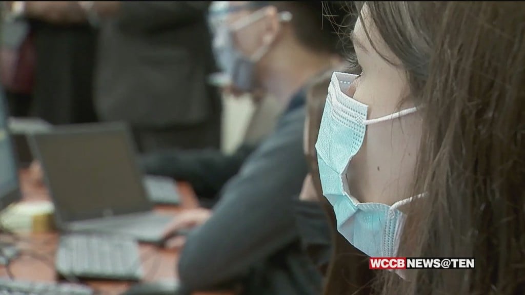 Mixed Feelings Among Cms Teachers One Day After County Commissioners Vote To Ditch The Mask Mandate