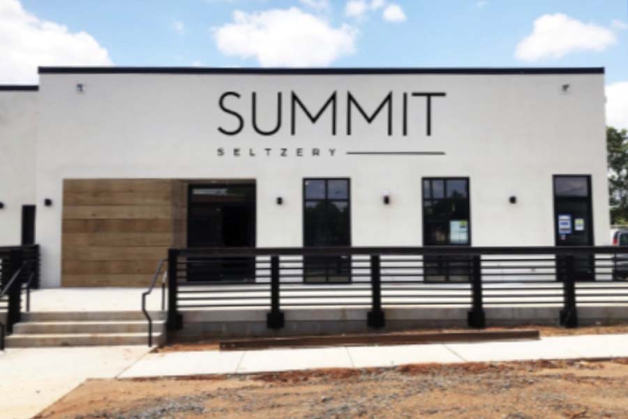 Summit Seltzery