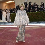Anna Wintour Attends The Metropolitan Museum Of Arts Costume Institute Benefit Gala