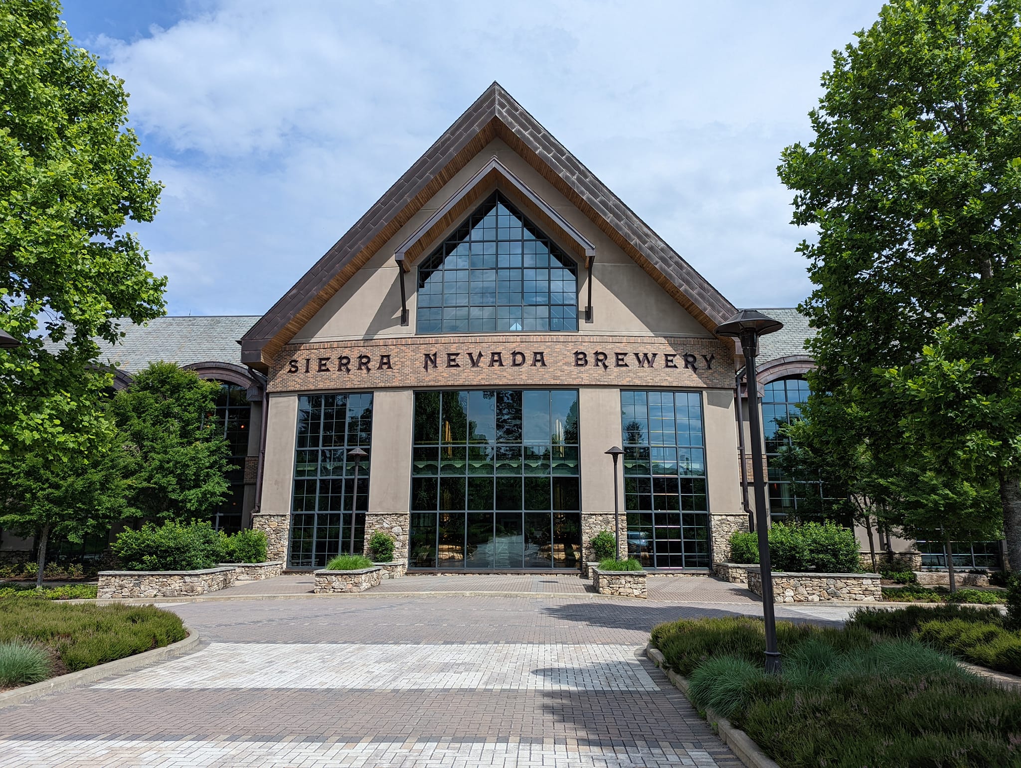 Sierra Nevada Brewing Co. To Be Recognized As North Carolina’s 1st BearWise Business – WCCB Charlotte’s CW