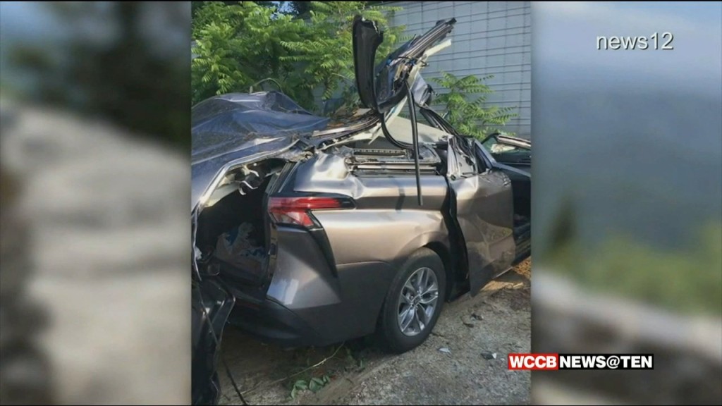 Woman Sues Biltmore Estate After Tree Falls On Car Killing Husband