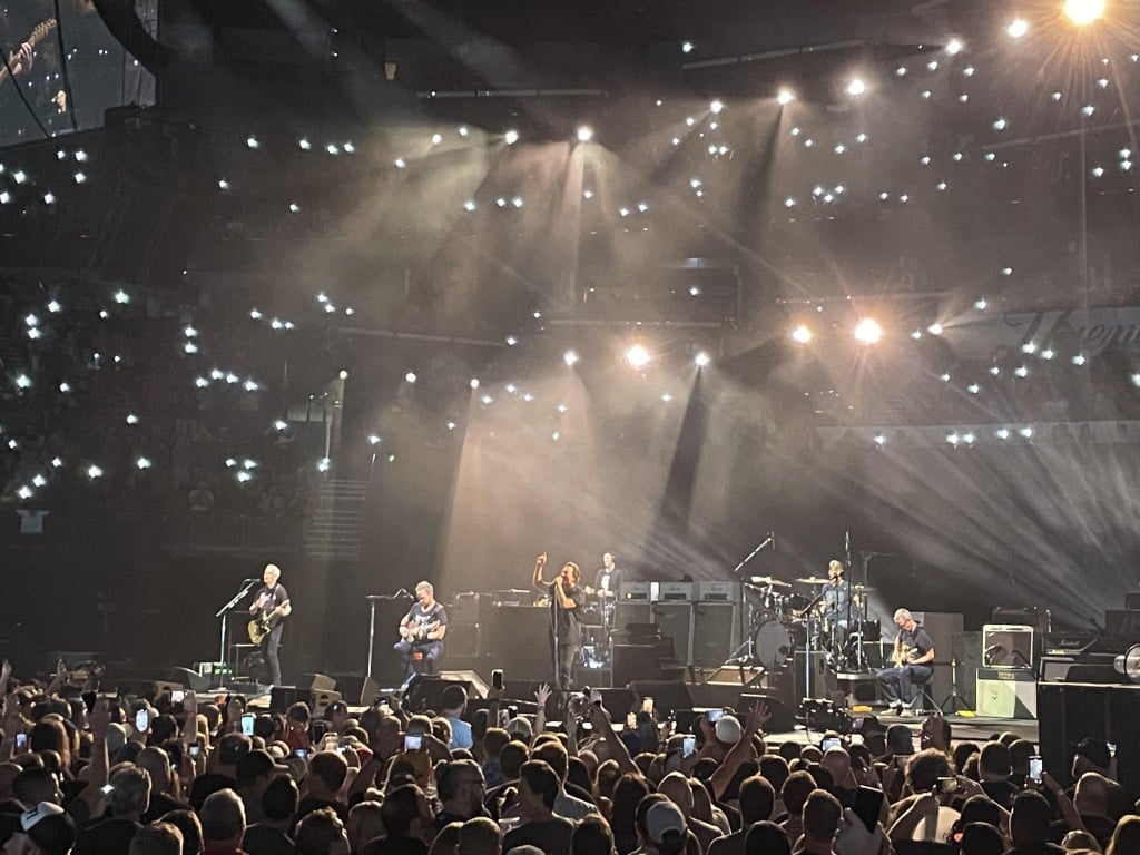 Pearl Jam At Bridgestone Arena In Nashville