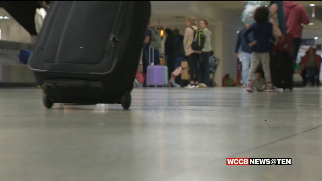 Charlotte Douglas Airport Busy As Passengers Return From Holiday Travel