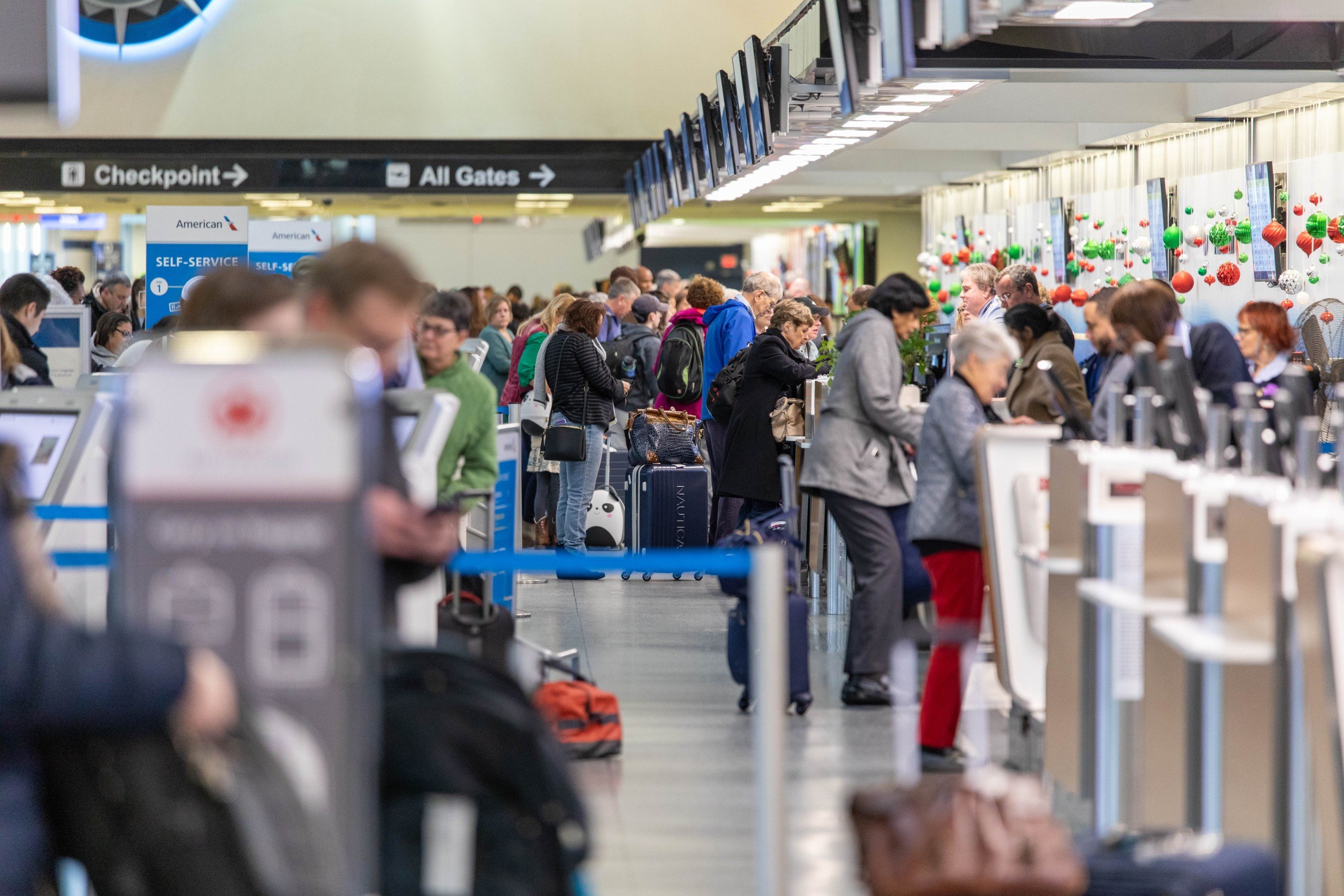 charlotte-douglas-among-10-busiest-airports-for-thanksgiving-wccb