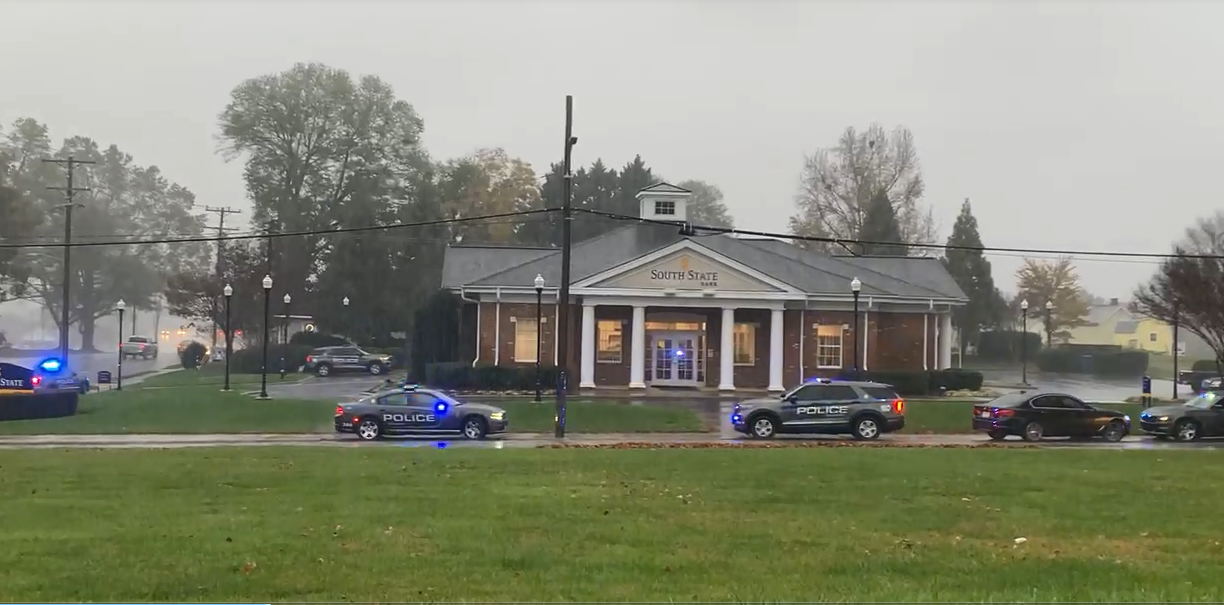 Belmont Police Respond To Bank Robbery - WCCB Charlotte