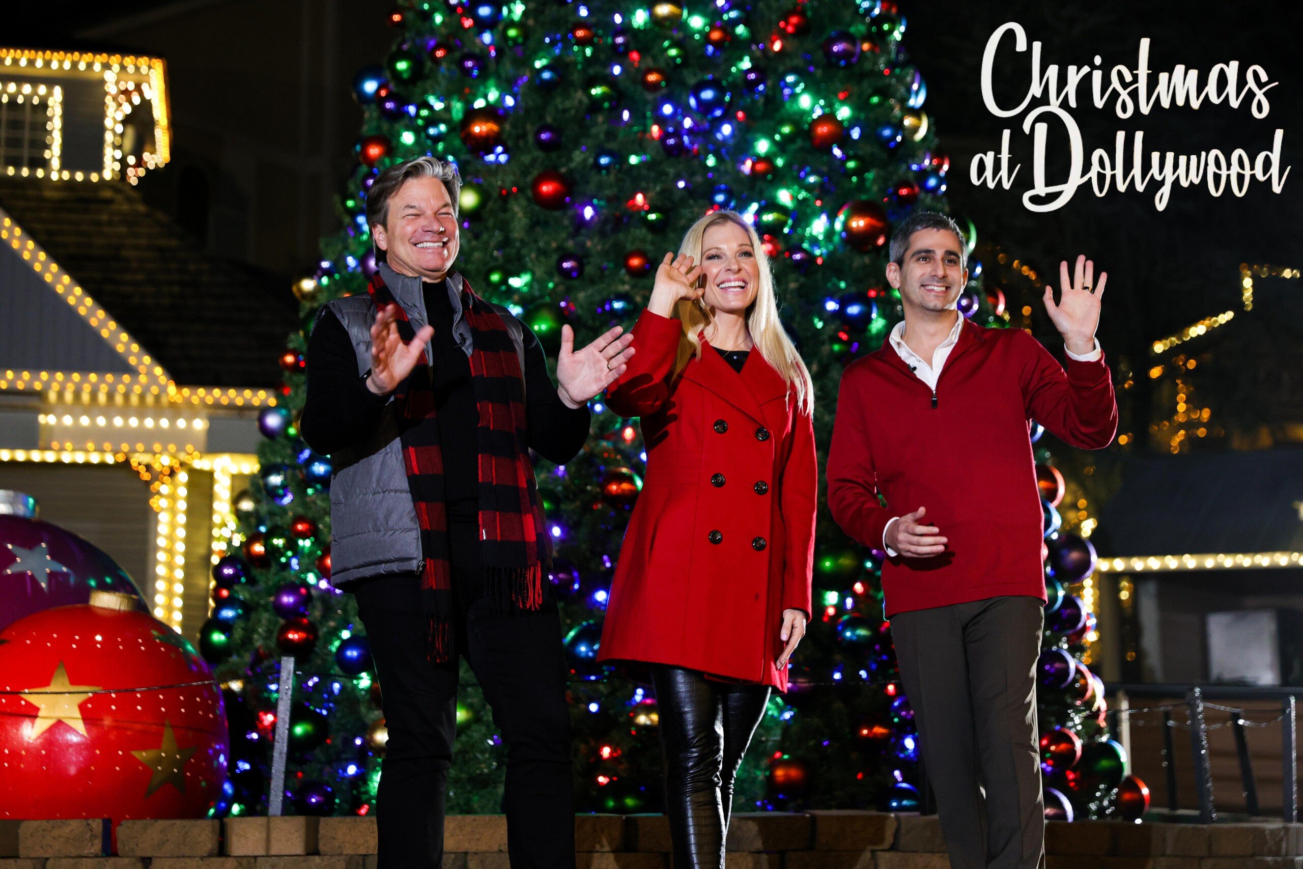 Christmas At Dollywood Feature Image WCCB Charlotte