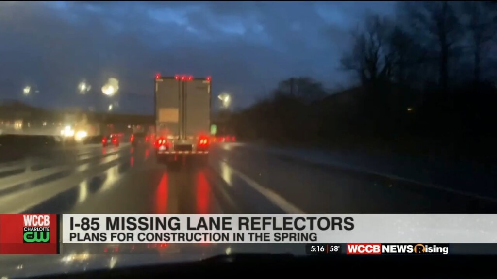 Missing Lane Reflectors On I 85