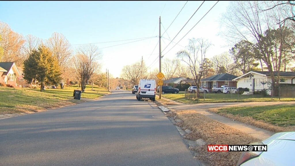 Neighbors On High Alert After Mail Carrier Is Robbed, Kidnapped In South Charlotte