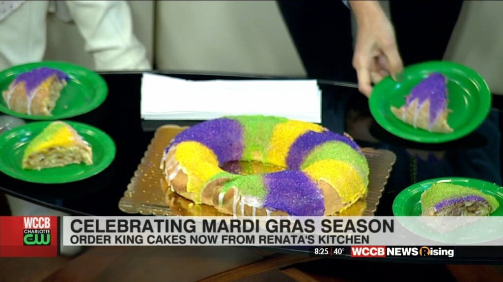 King Cake To Celebrate Mardi Gras