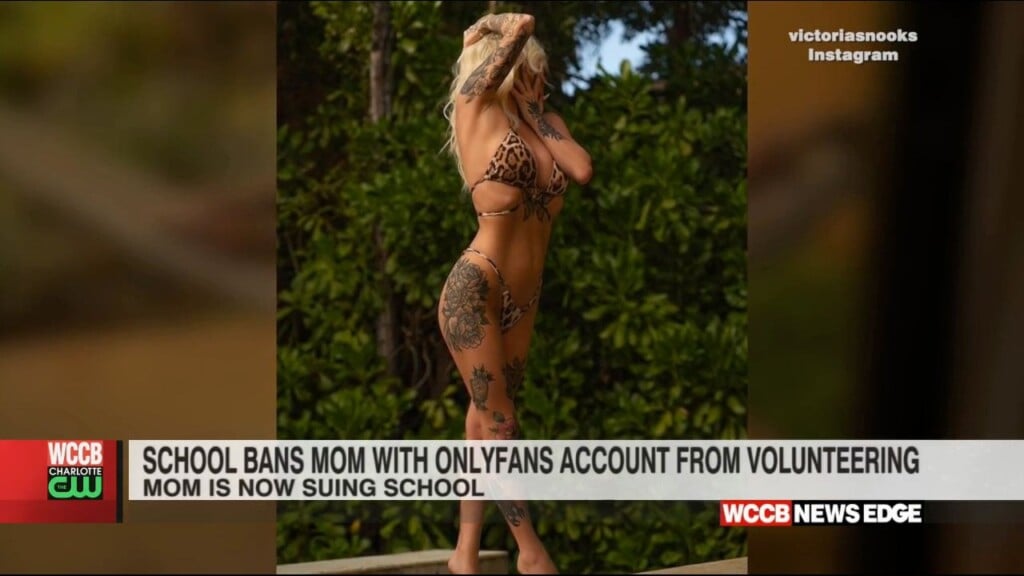 School Bans Mom From Volunteering After Discovering Her Onlyfans Account