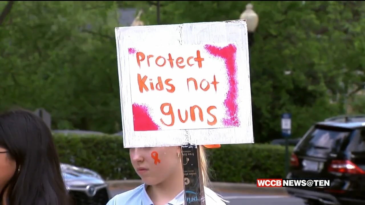 Charlotte Students Join Nationwide School Walkout In Response To