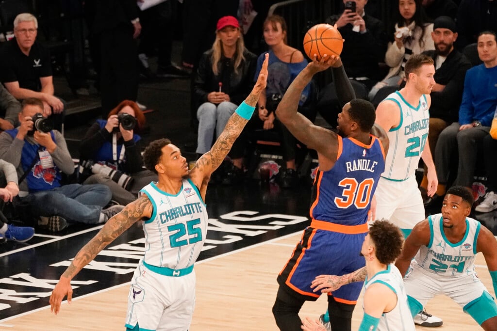 Hornets Knicks Basketball