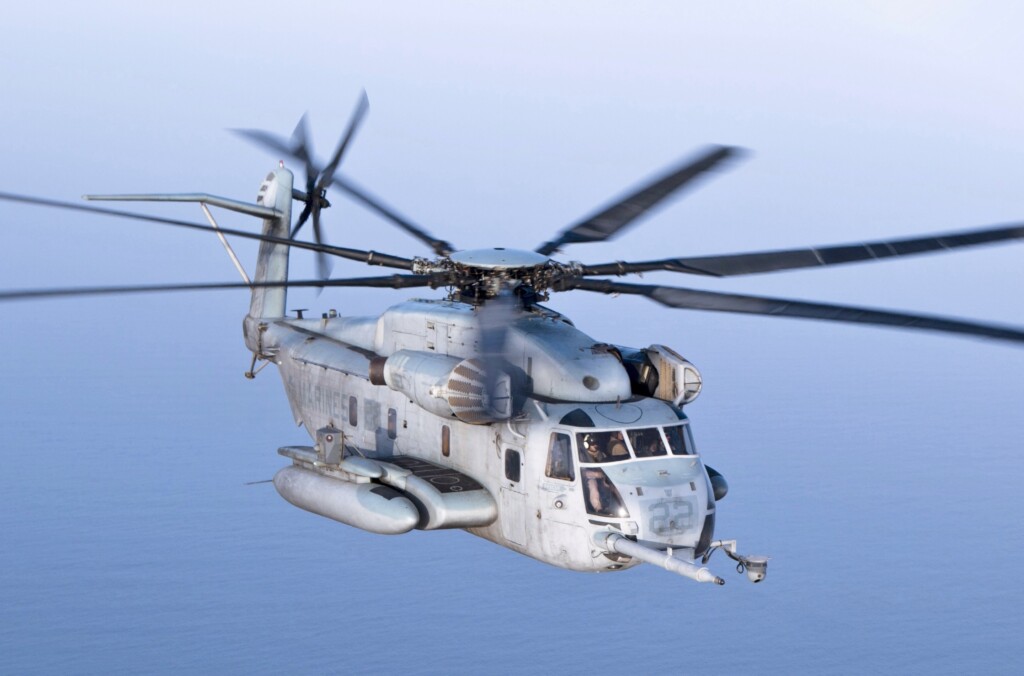 A Ch 53e Super Stallion With The 22nd Marine Expeditionary Unit Wikipedia Public Domain