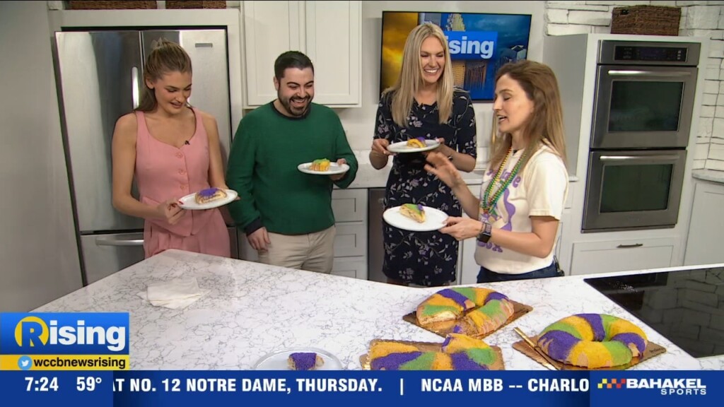 King Cakes For Mardi Gras With Renata's Kitchen
