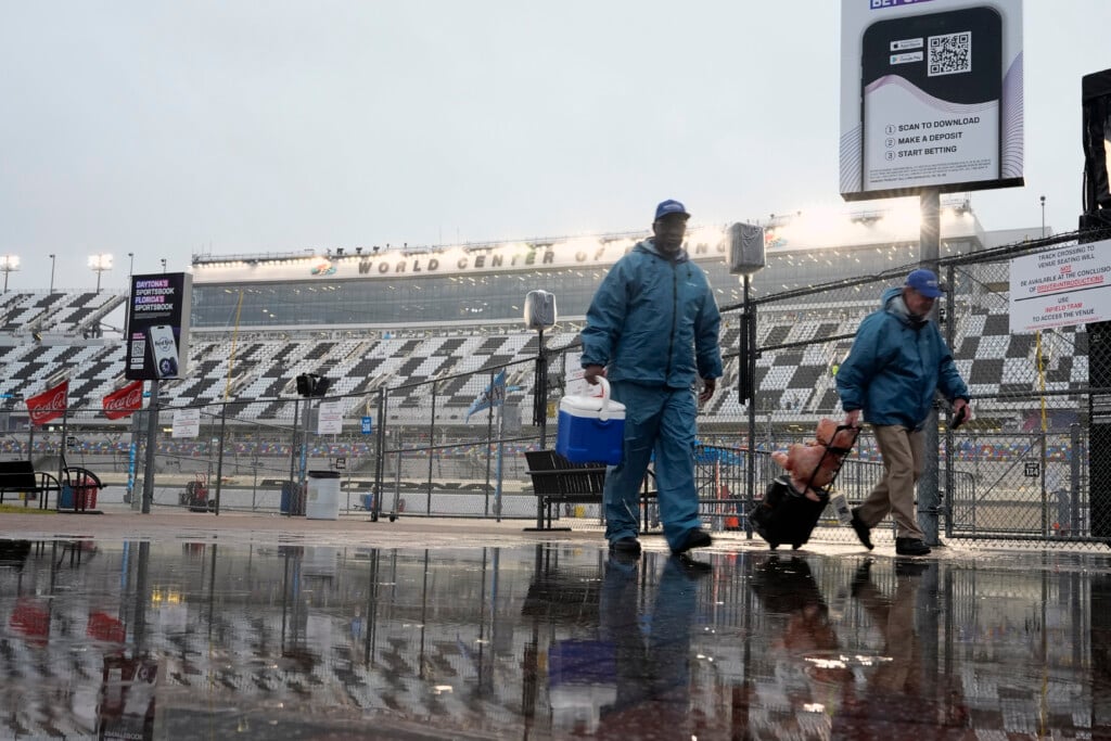 Nascar Xfinity Auto Racing
