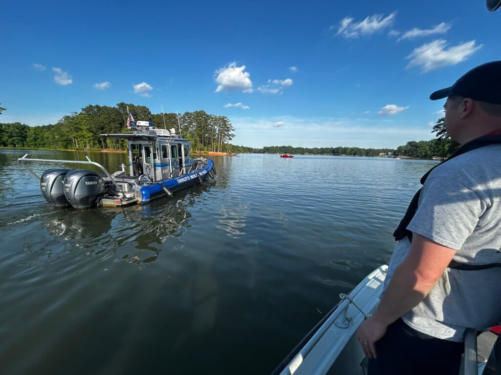 Drowning Mountain Island Lake Huntersville Fire