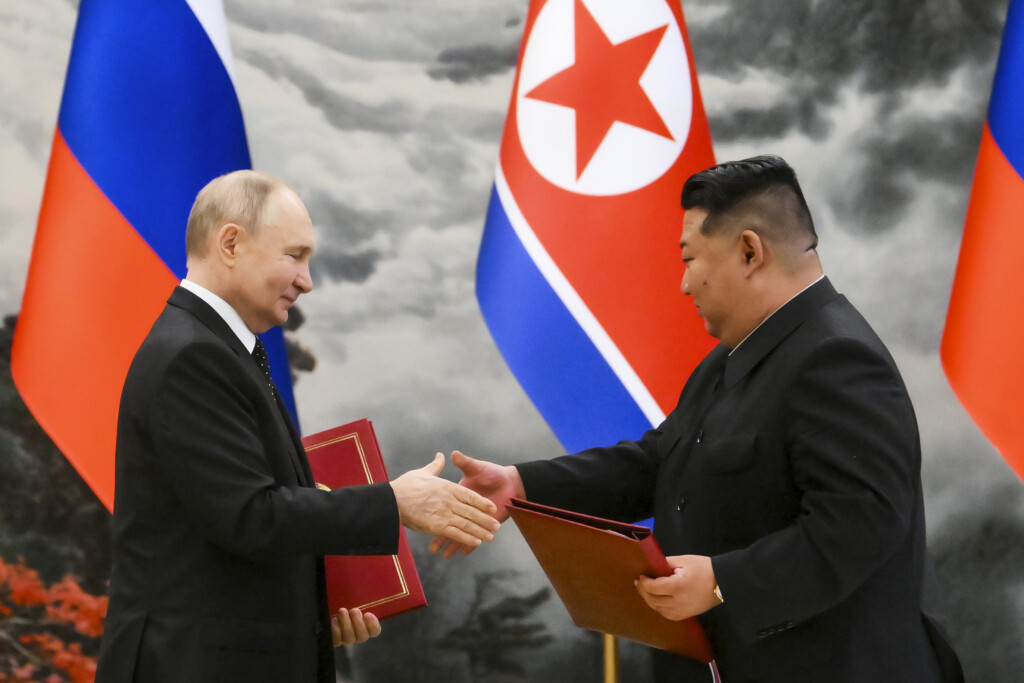 Aptopix North Korea Russia