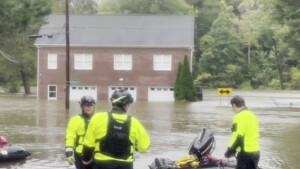 Helene Charlotte Fire Rescue At Flooding On Riverside Dr 03