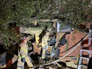 One Dead One Injured After Tree Falls On Home In West Charlotte