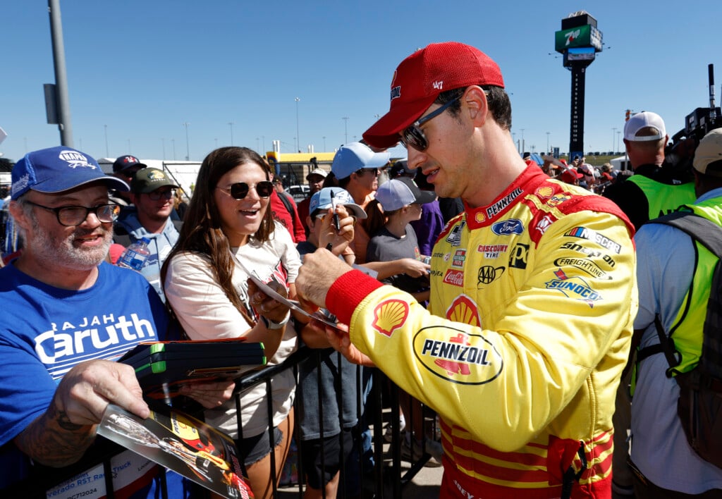 Nascar Kansas Auto Racing