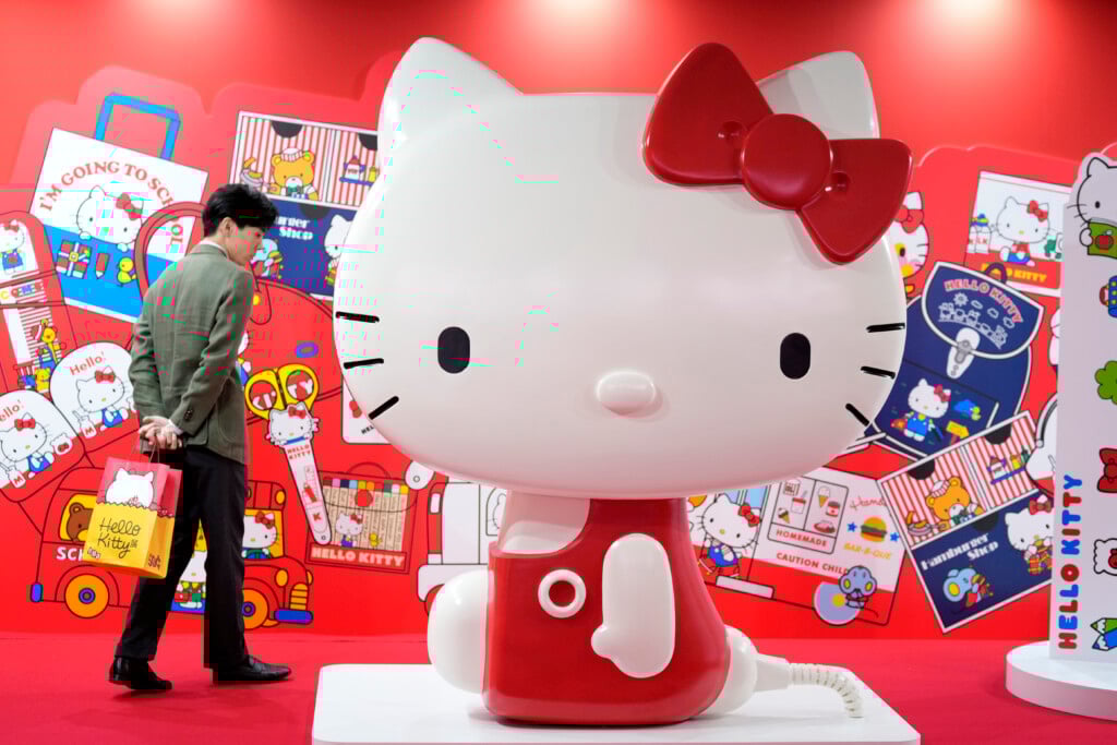 Japan Hello Kitty At 50