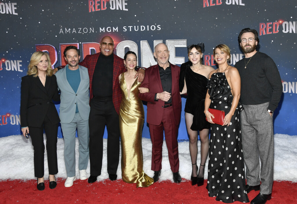 Bonnie Hunt, Nick Kroll, Dwayne Johnson, Lucy Liu, J.k. Simmons, Kiernan Shipka, Mary Elizabeth Ellis, Chris Evans