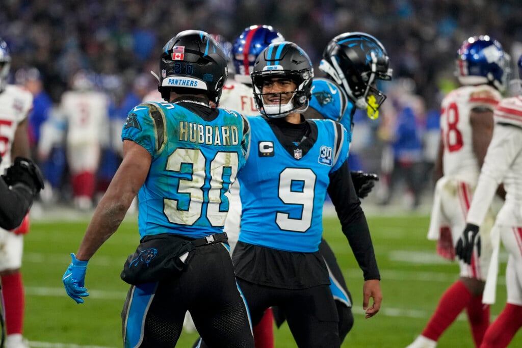 Giants Panthers Football