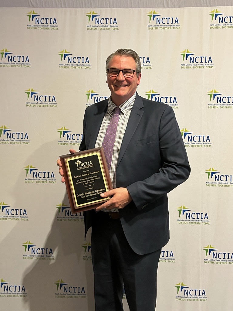 John Accepting Nctia Award
